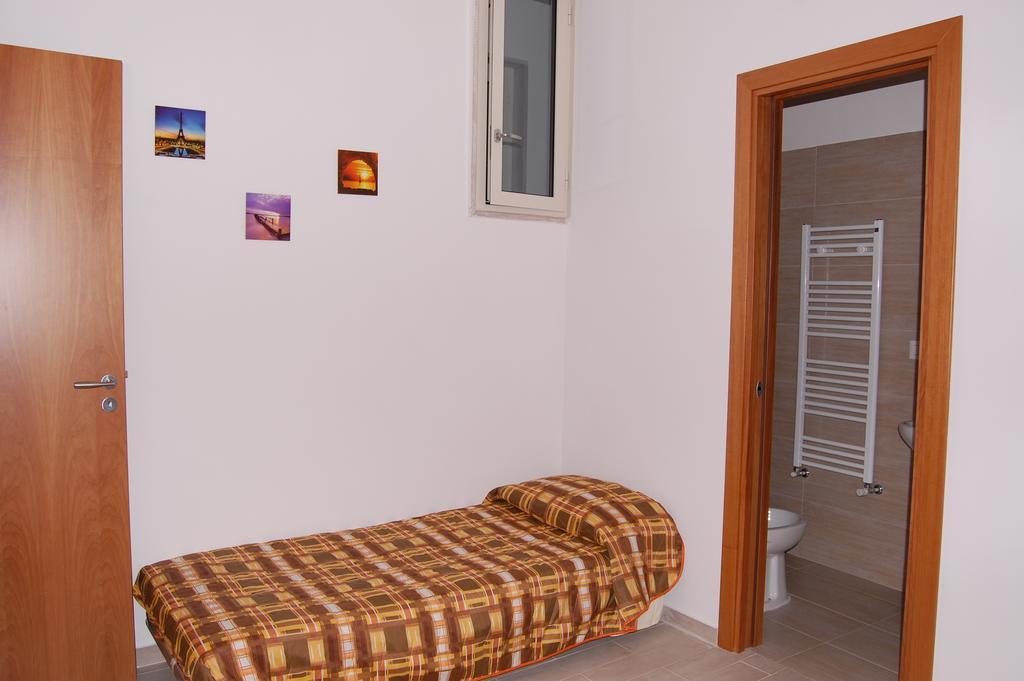 B&B Fenix Trani Phòng bức ảnh