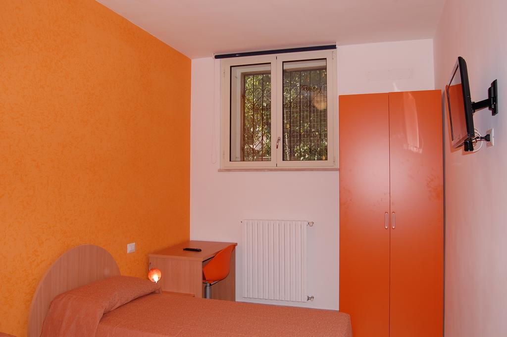 B&B Fenix Trani Phòng bức ảnh