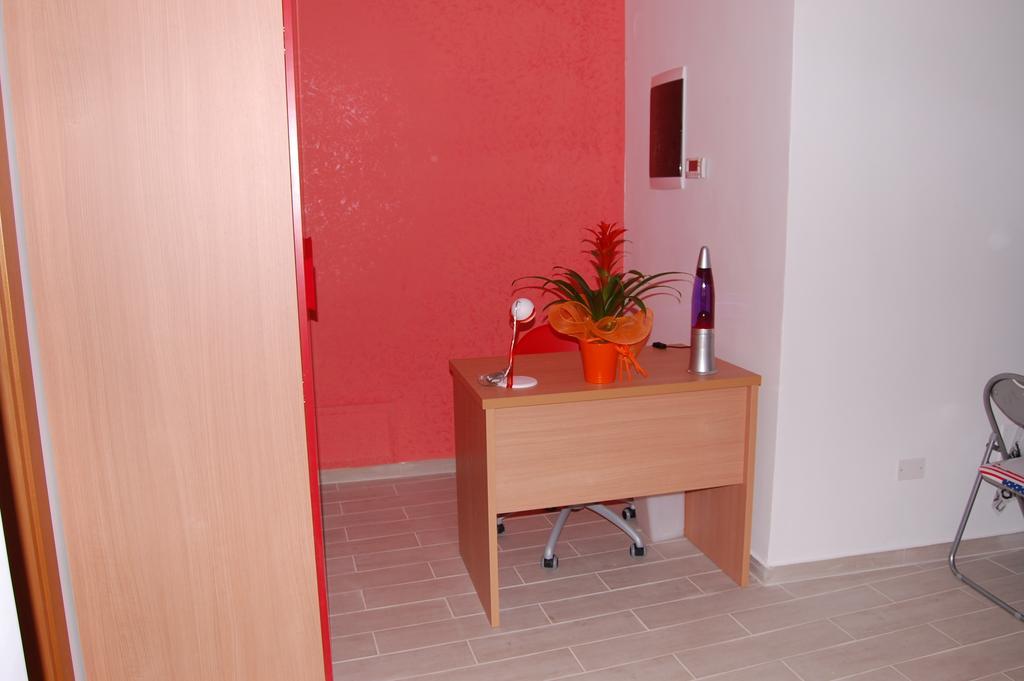 B&B Fenix Trani Ngoại thất bức ảnh