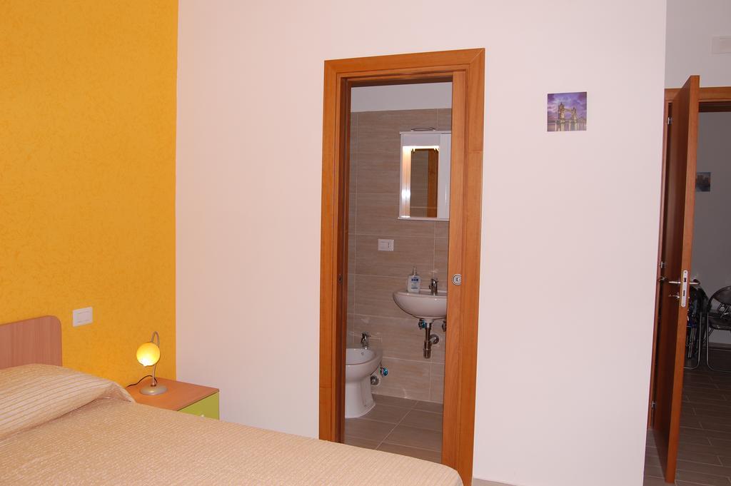 B&B Fenix Trani Phòng bức ảnh